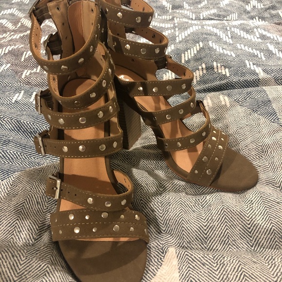 Gladiator Studded Cage Heels - Picture 5 of 7